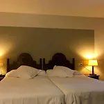 De 3* سانتيانا ذيل مار