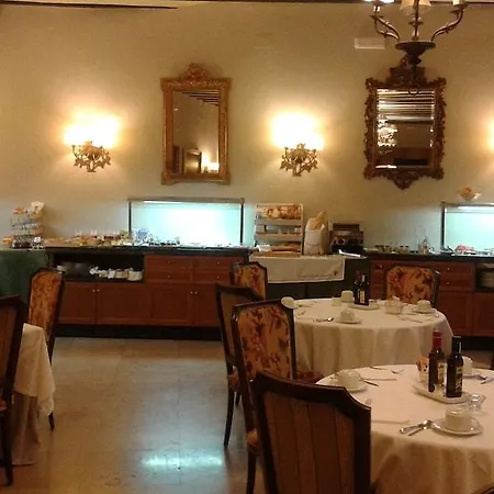 De Hotel 3*