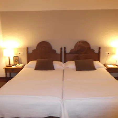De Santillana Altamira 3*