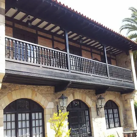 De Santillana Altamira Hotel