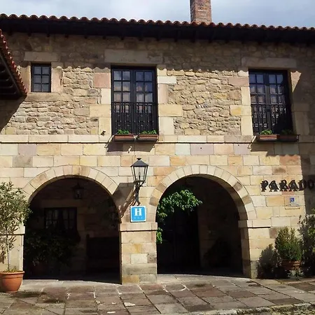 Hotel De 3*