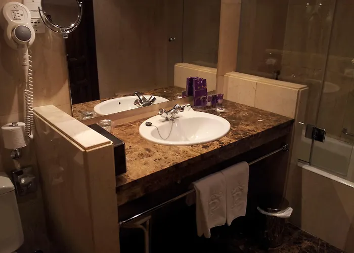 De 3* Santillana del Mar